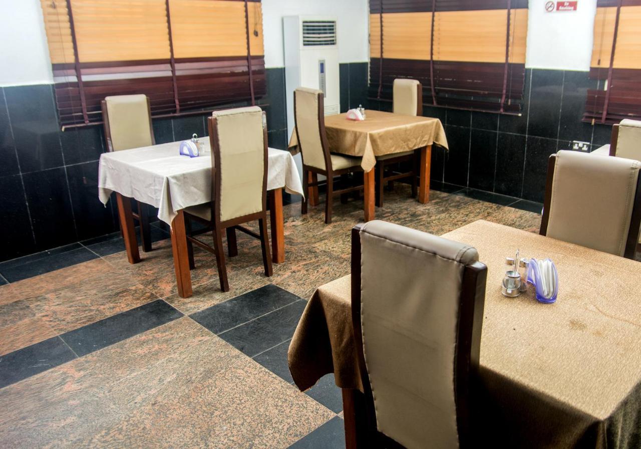 Presken Hotel @Villa Ikeja Εξωτερικό φωτογραφία