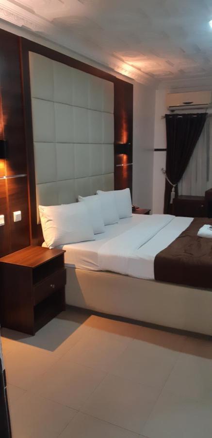 Presken Hotel @Villa Ikeja Εξωτερικό φωτογραφία