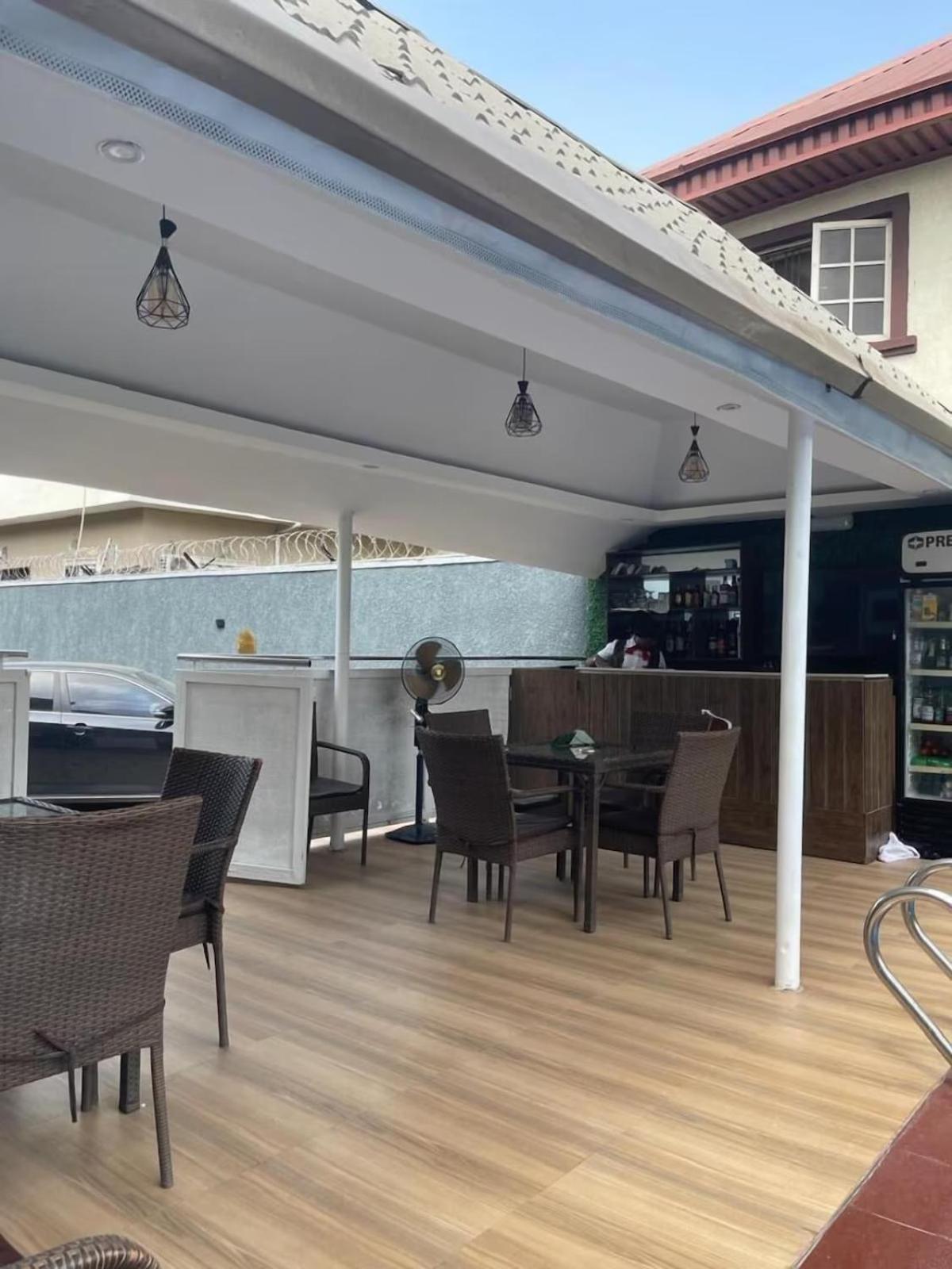 Presken Hotel @Villa Ikeja Εξωτερικό φωτογραφία